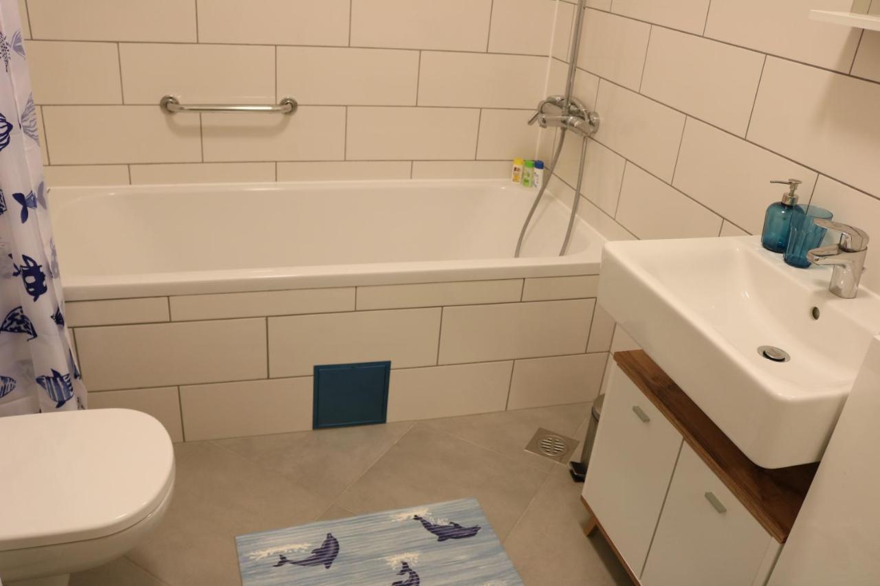 Apartment D&E Punat - Free Parking And Wi-Fi Exterior foto